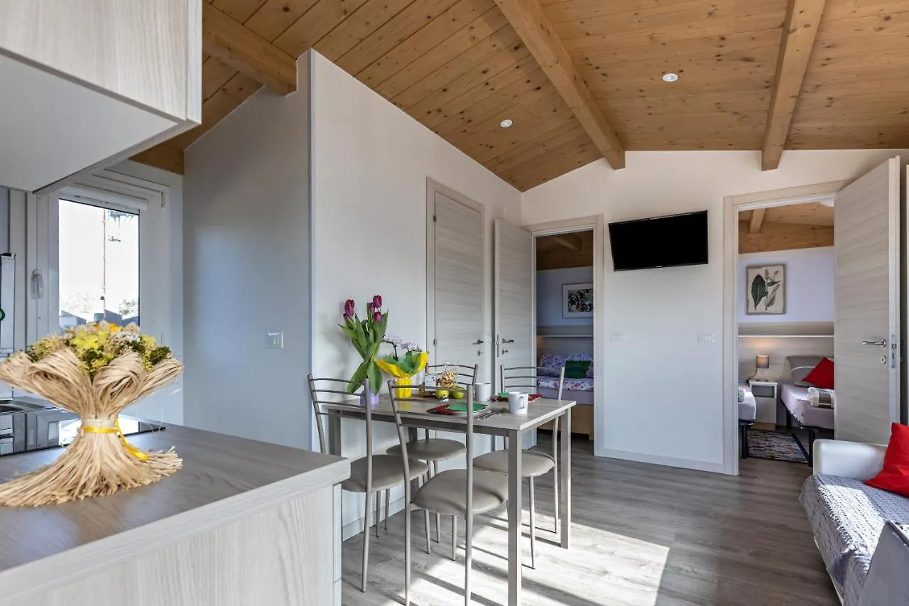 Apartment Agricamping Mabellini Orlando Desenzano del Garda Italy