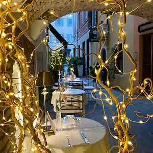 Antica Dimora Desenzano Дезенцано-дель-Гарда