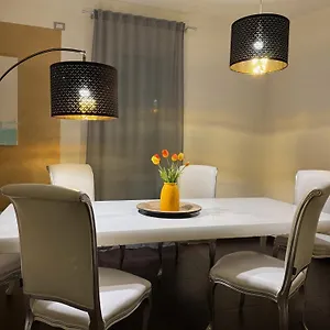 Del Aparthotel